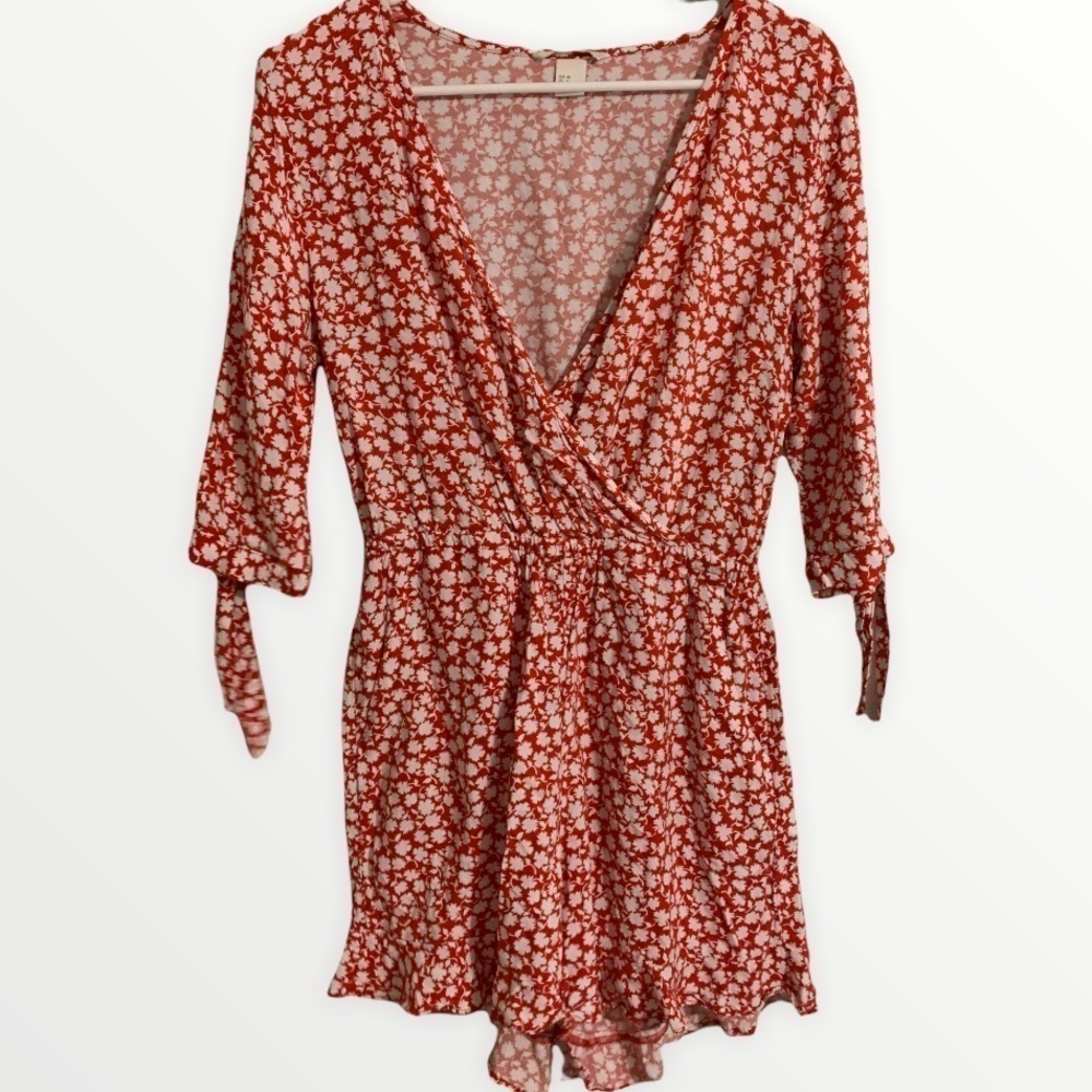 H&M Red and White Floral Romper/Jumper Size 6